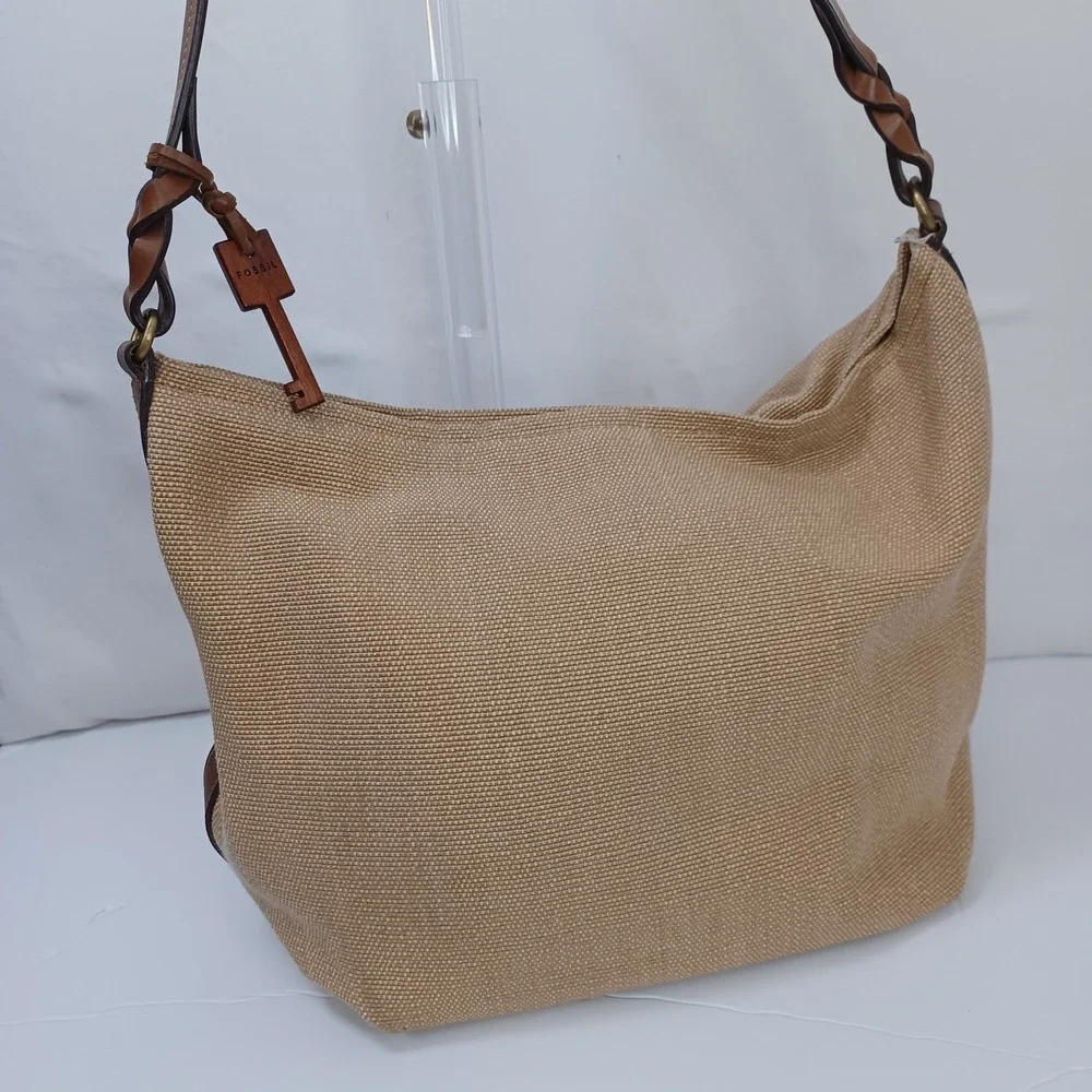 Fossil hobo shoulder